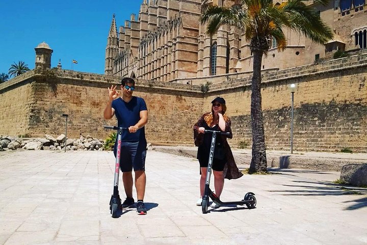 1 timers elektrisk scooter tur i Palma