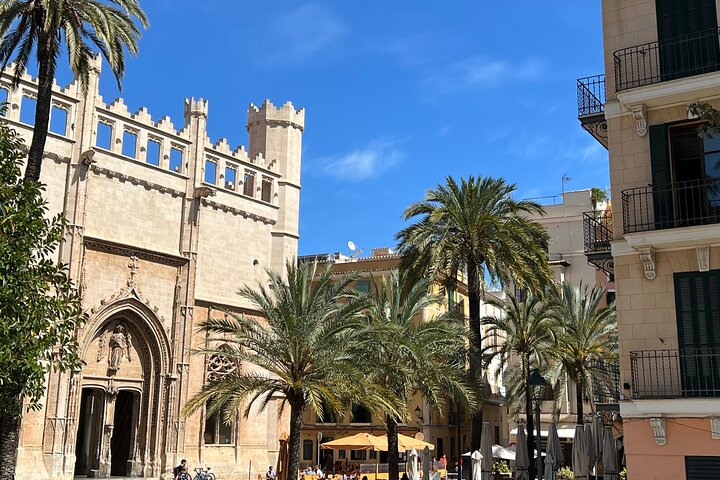 Palma de Mallorca Kultur- und Feinschmecker Tour