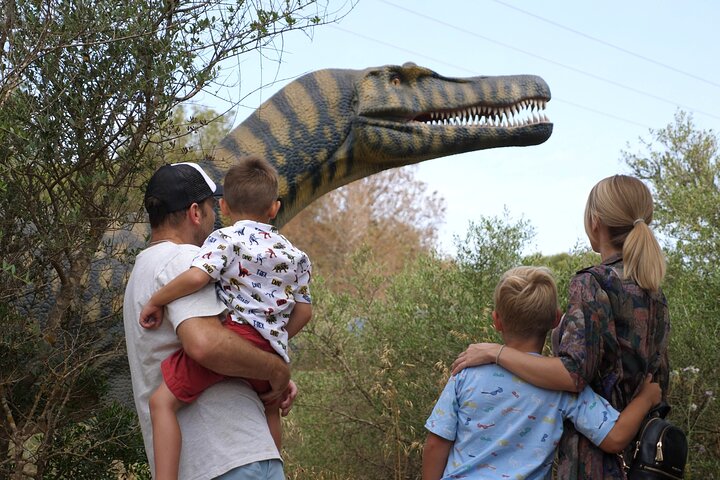Halvdagstur til Dinosaur Land på Mallorca