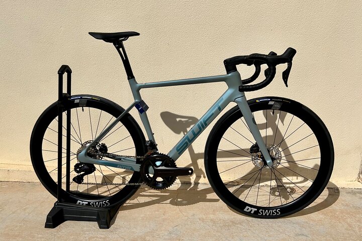 SwiftCarbon Racevox, Ultegra di2 plus DT Swiss wheel set