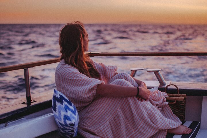 3-stündige Bootsfahrt bei Sonnenuntergang in der Bucht von Palma