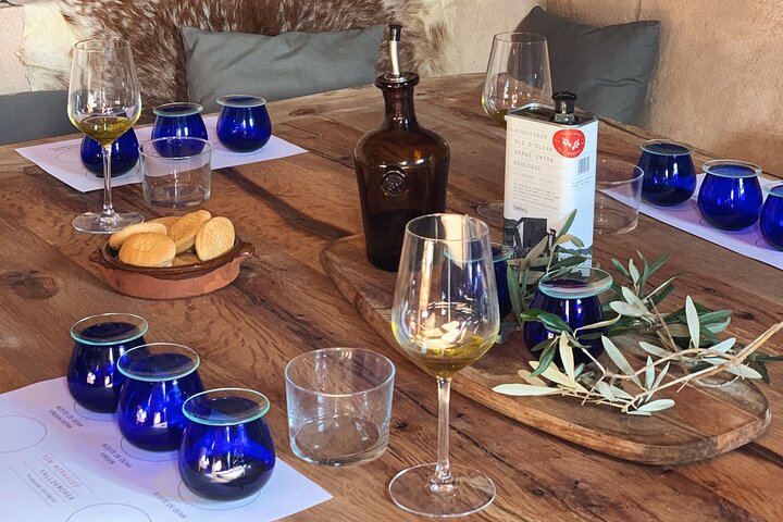 Olivenölverkostung auf der Finca de Valldemossa