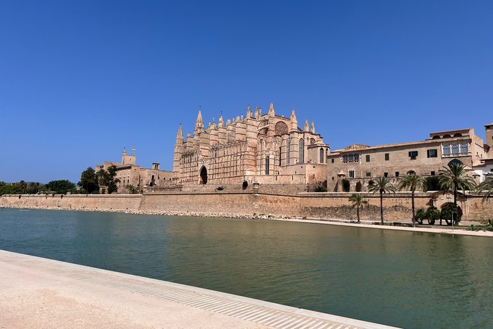 Palma Selbstgeführtes Stadtabenteuer | Hidden Gems, Puzzles, Offline