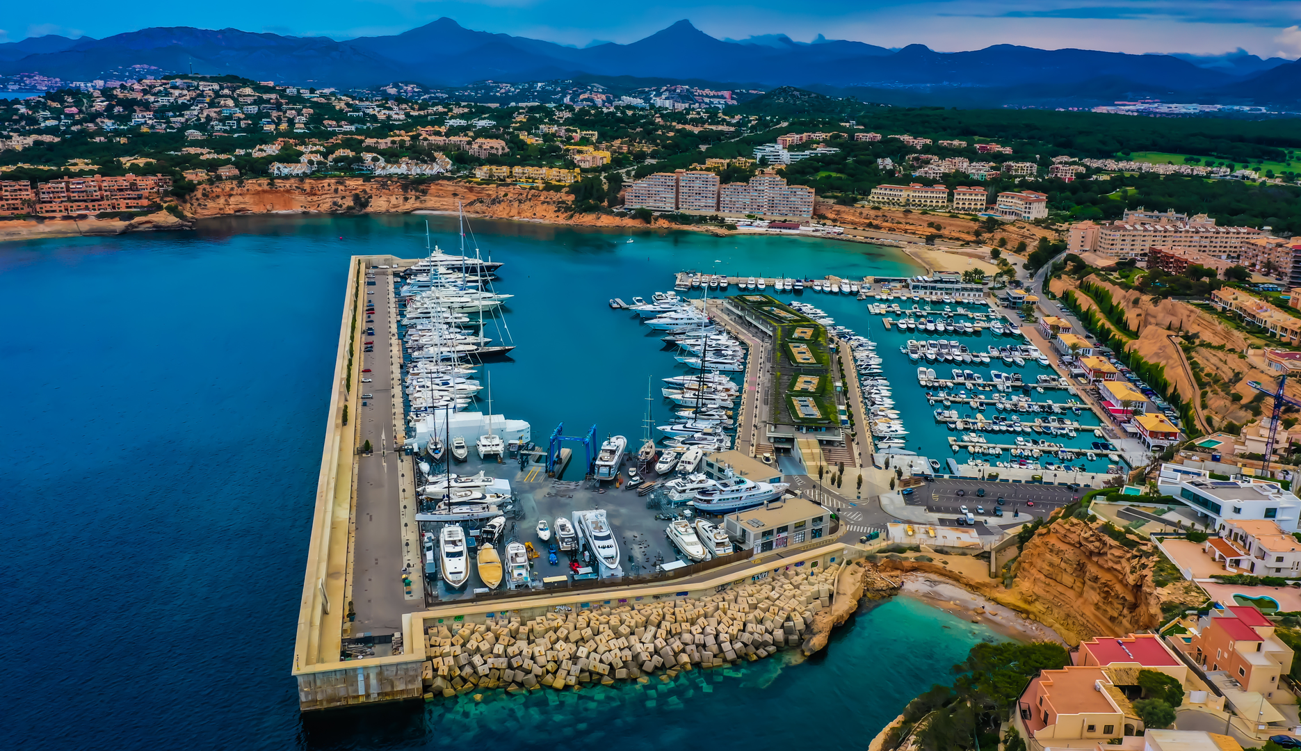 Port Adriano
