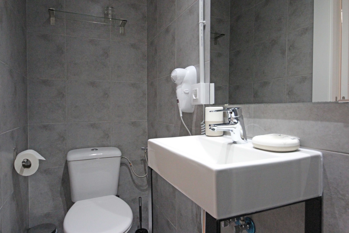 Regina Selfcheck-in Smart Rooms