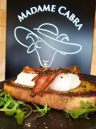 Madame Cabra Pizzeria & Coffee Roastery